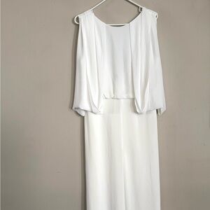 Elegant Halston Heritage White Dress